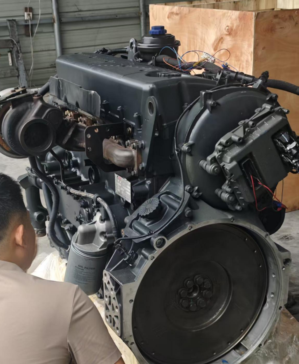 El client peruà compra motors d'existències de fàbrica originals SFH, la prova in situ passa perfectament
